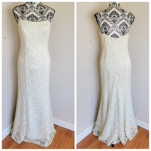 Dave & Johnny By Laura Ryner Elegant White W/ Gold Detail Lace Maxi Evening Gown - Picture 1 of 6
